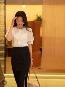 ลูกไม้เสื้อฝรั่งเศส 2023 ฤดูร้อนใหม่ผู้หญิงออกแบบความรู้สึกแฟชั่นหวานระดับไฮเอนด์แขนสั้นสุภาพสตรีเสื้อยืดแขนสั้น