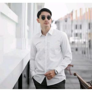 Kemeja Pria Lengan Panjang Polos Slimfit Bahan Tebal/02 Kemeja Pria Termurah/ Kemeja Pria Terlaris/