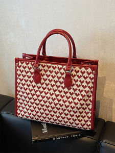 National Style Bag Womens 2024 New Arrival Fashion Fashion Red Wedding Bag Super Hot Shoulder Bag Large Capacity Bridal Bag