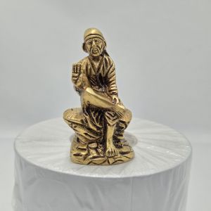BRASS SAI BABA  4 INCHES FOR HOME DECORATION AND PRAYERS FOR HOME CAR DASH BOARD GIFT ST833