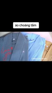 áo choàng tắm áo chuyên dùng cho khách sạn nhà nghỉ và gia đình