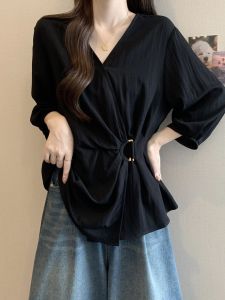 เสื้อเชิ้ตคอวีแขนยาวสีดำหรูหราสำหรับผู้หญิงไซส์ใหญ่ เสื้อตัวบนทรงเข้ารูปไม่สมมาตรเอวเข้ารูปสไตล์ฤดูใบไม้ผลิและฤดูร้อน