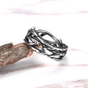 Cincin Elegan Desain Mahkota Berduri Sang Raja / The Kings Crown of Thorns (Adjustable)