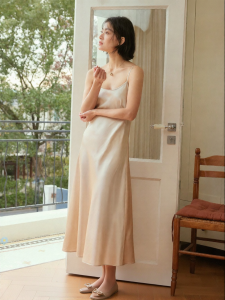 Q21 | Silk Dress for Ladies Sleep or Home Use 22 Momme 6A Grade 100% Mulberry Silk Washable