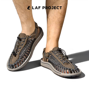 Sandal Gunung Pria & Wanita: Tips Memilih Sendal Travelling Kekinian