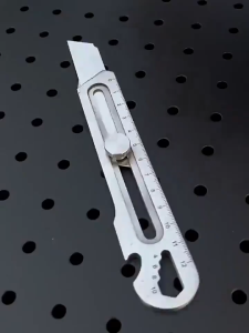 6in1 Multi Purpose Paper Cutter with Screwdriver Can Opener Blade Bottle Opener and Ruler High Quality Metal Tropa Hardware