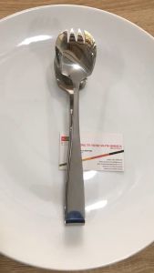 Kẹp gắp thức ăn inox Rehang gắp thức ăn nóng rau dùng trong tiệc Buffet nhà hàng quán ăn cầm chắc tay dày dặn sang trọng.