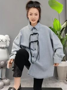 Spring 2024 Womens Retro Button-Up Denim Shirt Design Sensation Niche Fashionable Long Sleeve Polo Neck Open Cardigan Style