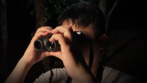 N4 Headwear กล้องส่องทางไกลอินฟราเรด Night Vision HD Ultra Fractional Full Color Outdoor Microlight Adventure กล้องถ่ายภาพความร้อนดิจิตอลอัจฉริยะ Ultra Clear กล้องส่องทางไกล 2000mAh กลางแจ้ง 1080P IP66 สำหรับกลางวันและกลางคืน