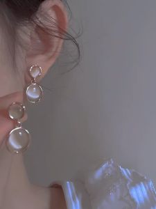 Handmade Silver Needle Luxury Elegant Tea Rose Womens Cats Eye Stone Earrings Fashionable Retro Court Style Alloy Jewelry