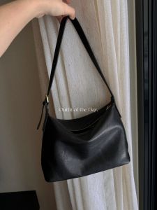 Top Layer Vegetable Tanned Cowhide Crossbody Bag Retro Hobo Shoulder Bag Womens Underarm Bag Lunch Box Style New 2025