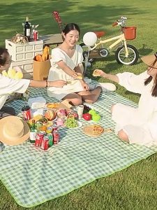 Tikar Piknik Outdoor 100x150cm/150x200cm Picnic Mat Tikar Piknik Lipat Anti Air Kain Oxford Tebal Foldable Travel Camping Picnic