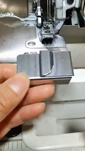 Corong Sepatu Mh Jarum Rantai 1/4 / Sepatu Corong Mesin Jahit Jarum Tiga Rantai