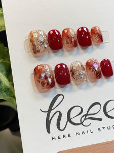 Handmade Short Wearable Nail Tips Bright Color Autumn Winter Maple Leaf Red Wine Gradient Gold Mica Shiny White New Year Retro