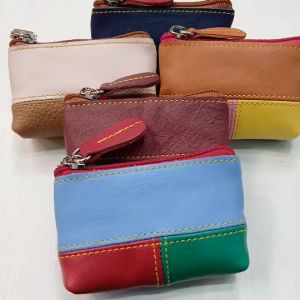 กระเป๋าหนังใส่เหรียญใบจิ๋วVer.2 ขนาด สูง7 ซม. กว้าง 10 ซม.