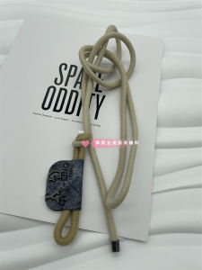 เสื้อสเวตเตอร์และกางเกงขายาวสไตล์ใหม่ฤดูใบไม้ร่วง/ฤดูหนาวพร้อมเข็มขัดและเชือกผูกหมวก อุปกรณ์เสื้อผ้า DIY