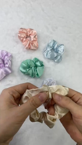 1/10pcs Ladies Satin Multi Colored Fluffy Big Bun Ponytail Fashionable Hair Accessory