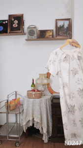 Đầm thiết kế tinh xảo sang trọng chất liệu Gấm Lụa Hoa cao cấp DD5L0247 thương hiệu Thiều Hoa