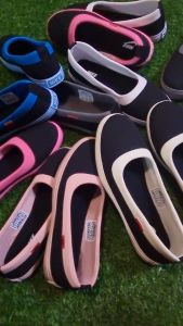 Sandal Triglav Jepit Outdoor Pria Wanita Dewasa Anak Laki Perempuan - Flat Kasual Terbaru Kekinian Top - Bahan Outsol Karet GEM Press Kuat Awet dan Tidak Licin - Real Pictures 100% Foto Asli Produk (Ready S)