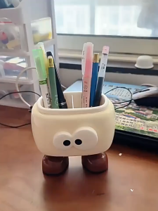 Creative Plastic Qtip Holder 2 Grids Cartoon Toothpick Box with Lid Cotton Swab Box Vanity