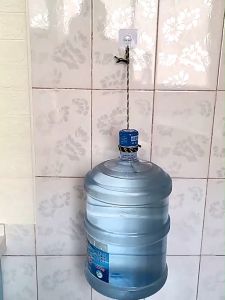 Móc Dán Tường Đa Năng Chịu Lực Lên Đến 20kg Không Thấm Nước 6x6cm