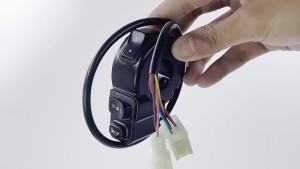 Công Tắc Tay Lái Đa Năng 3 Trong 1 Cho Xe Tay Ga Điện Xe Máy Xe ATV - Phụ Tùng Thay Thế Điều Khiển Đèn Pha Xi Nhan Còi