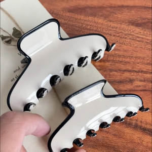 Acetate Hair Claw Clip Two Tone Cream Black Shark Clip for Women Two Sizes Large Small French Elegant Hair Accessory