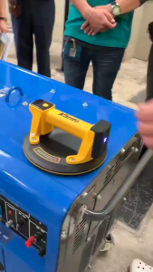 KANTO ยางดูดกระจก ชนิดแบตเตอรี่ไร้สาย รุ่น KT-POWER-BSL200 (200mm.) MAX 200KG. PUMP SUCTION LIFTER LITHIUM-ION