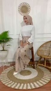 SARUNG AQIL GOYOR WANITA MOTIF BALIMON SARUNG BATIK WANITA BAHAN RAYON TEBAL ADEM BERKUALITAS