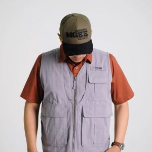 MGee Jaket Rompi Vest Pria Mgee West C001 Light Grey