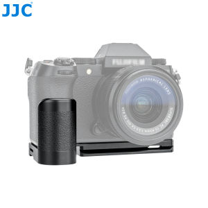 JJC Aluminum Alloy Hand Grip for Fuji Fujifilm XS20 X-S20 Camera Arca Type Quick Release Base Extension Bracket with AirTag Slot &1/4"-20 Tripod Thread