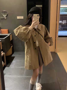 Short Basic Style Lantern Sleeve Coat for Girls Korean Casual Long Sleeve Polo Collar Single Button Other Material Windbreaker