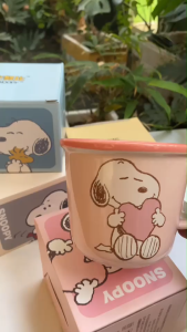 Ly Sứ - Cốc Sứ Snoopy có vạch chia đến 300ml 4 màu hình thật 100% Ly Sứ Quà Tặng – Tạp Hoá Vy An
