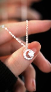 Vòng Cổ Trăng Lưỡi Liềm Bạc Nguyên Chất S999 Đính Đá Zircon