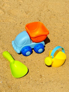 Kids Beach Toy Car Suit Baby Soft Rubber Bucket Shovel Sand Digging Sand Playing Tools Playing with Water and Bathing Sand Basin