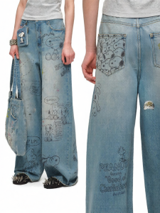 1JINN STUDIO | Graphic Print with Hot Fix Rhinestones Denim Jeans