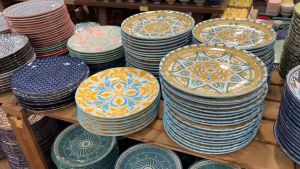 PINGGAN VIRAL NAE - 10.5" Dinner Plate - RM 19.20