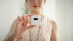 M8 Magnetic Mic Wireless Clip on Portable Mikrofon HP Plug & Play Dual Lavalier Microphone iPhone iPad Android Vlog and Live Streaming