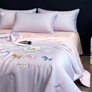 Kiss Dear | Cool Ice Silk Duvet Set Machine Washable