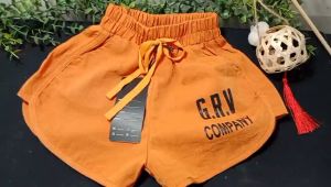Quần đùi quần short ngắn có túi cho bé gái 6_19kg.Chất vải đũi Nhật thoáng mát bền đẹp.