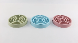 Slow Feeder Bowl PP Feeding Bowl for Dog&Cat Non-Slip Fun Puzzle Pet Bowl Anti-gulping Food Plate