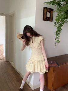 NIHAOKANONG | Áo Blouse Cổ Trung Quốc Mới và Chân Váy Ngắn