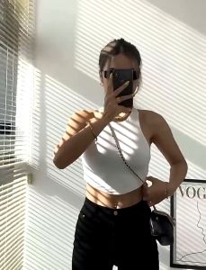 Fashion Nylon Sleeveless Tank Vest Solid Color Top With Chest Pads Women Croptop Sando Camisole