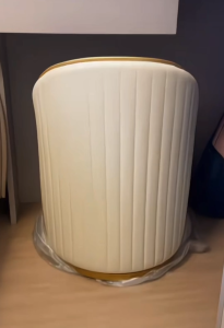 เก้าอี้ เก้าอี้สตูล หนังPU เก้าอี้แต่งหน้า เหมาะเป็นเก้าอี้โต๊ะเครื่องแป้ง/ห้องรับแขก ดีไซน์หรูหรา โครงด้านในเปนไม้เนื้อแข็ง รับน้ำหนักได้เยอะ