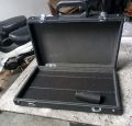hardcase efek gitar dan bass. 