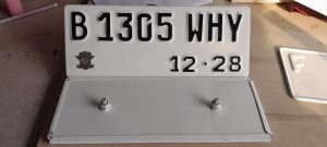 Plat nomor baut tanam/lipatpakai logo korlantas polri harga 1 biji atau 1 pcs