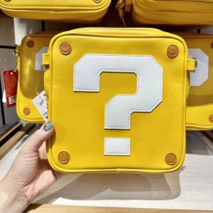 💯ยูนิเวอร์แซล สตูดิโอ ญี่ปุ่น USJ โอซาก้า นินเทนโด กระเป๋าสะพายหลังรูปลูกบาศก์มาริโอ