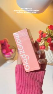 GLAD2GLOW Pomegranate Niacinamide Power Bright White Serum Wajah 17ml