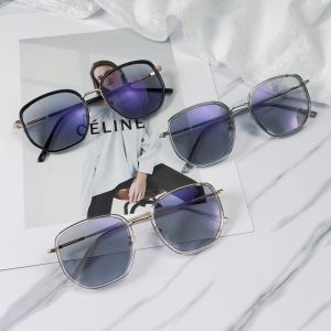 Kacamata Minus Anti Radiasi: Pilihan Terbaik untuk Pria & Wanita