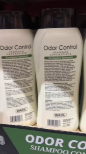 WAHL Odor Control Shampoo for Dogs 700ml - Gentle Formula for All Breeds & Coat Types - Fresh Scent & Healthy Skin Care